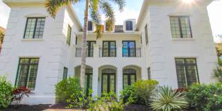 ***STUNNING SEASONAL RENTAL AVAILABLE***STUNNING POOL HOME*** Gallery 1