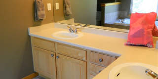 Winter Seasonal Rental- 192 Robin Drive Gallery 17