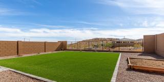 21283 W EDGEMONT Avenue Gallery 41