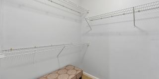 3180 STONEHURST Circle Gallery 15