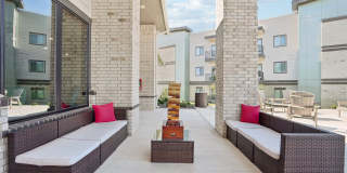 The Laredo Gallery 15