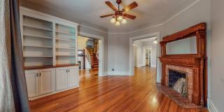 5 Bed/ 2.5 Bath Phenomenal Old Louisville Home Gallery 1