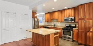 7622 Unit North Greenview Ave. Gallery 9