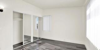 Serrano Apartments Gallery 26