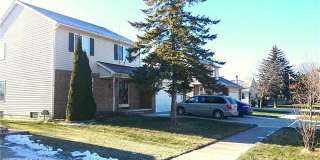 70 Larchwood Drive Gallery 1