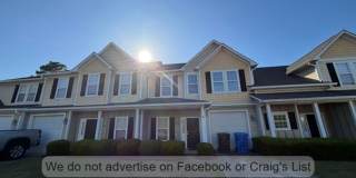 Candlewick Townhomes- Candlelight Drive Gallery 1