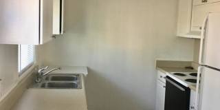 N Kerr Avenue - Duplex home - Move In Ready!!! Gallery 12