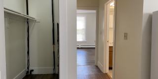 616 Union Street Gallery 24