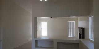 No HOA! North Phoenix 3 Bedroom Home with Large Yard & Garage Gallery 4