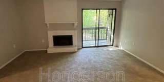 5024 Sardis Road Gallery 5