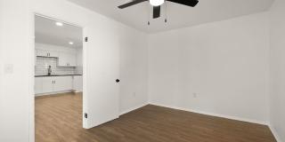 Spacious Single Family Home - 4 BD/2 BA Gallery 18