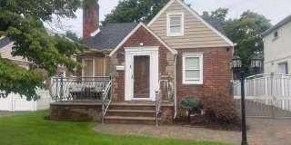 302 Oakford Street Gallery 1