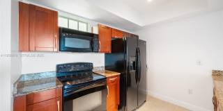 7280 SW 90th St Gallery 3