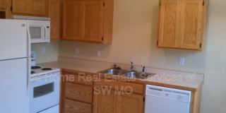 5556 N. Green Gallery 2
