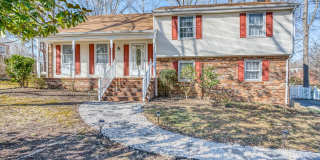 Spacious Chesterfield Home Move In Ready Gallery 1