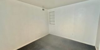 2052 -Loukas Gallery 15