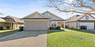 1002 Crested Point Drive Gallery 1