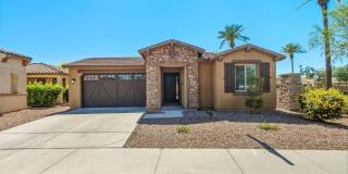 9233 W Dreyfus Drive Gallery 1