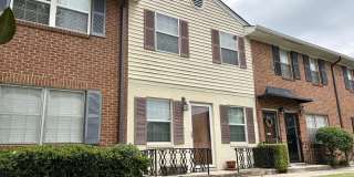 2846 Walton Way Gallery 1