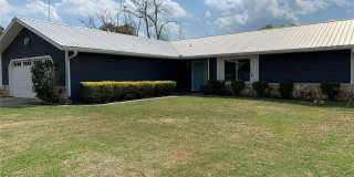 2700 SE 35TH STREET Gallery 1