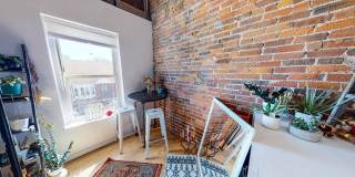 Renovated East Rock Loft – 1BR with Soaring Ceilings, Steps to Yale SOM Gallery 8