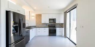 2216 Bancroft Avenue Gallery 4