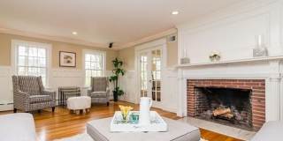 Luxury - Single Family Home Gallery 3