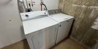 Charming 2BD/1BA Townhome in Burlington’s New North End Gallery 3