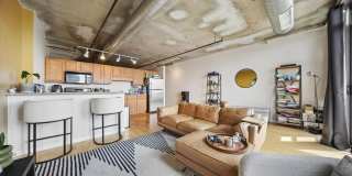 1550 S Blue Island Avenue Gallery 17