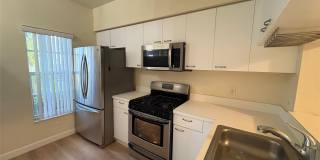 7835 Dixie Beach Circle Gallery 2
