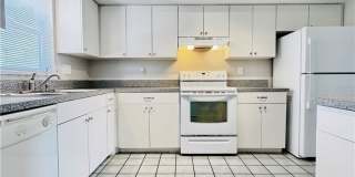 706 SE 13th Court unit: C Gallery 12