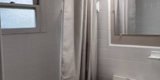 130 Colonial Ct Gallery 1