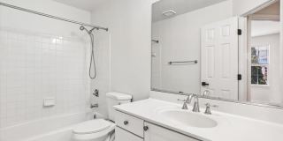 14104 Parker Farm Way - x Gallery 13