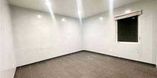 15746 Magnolia Boulevard Gallery 5