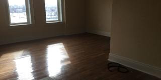 Now Leasing Beautiful Apartments in Downtown Davenport Gallery 1