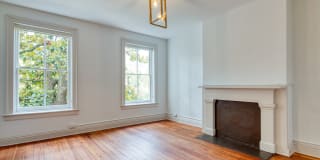 The Edgar at Linden Row Gallery 13