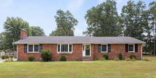 BEAUTIFUL 2200 SF RANCHER IN CHESTERFIELD Gallery 4