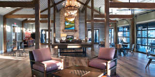 One Hampton Lake Gallery 1