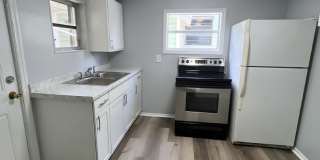 Stand-Alone 1BR Cottage Home Near Downtown Zephyrhills! Gallery 7