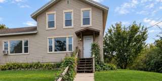 Spacious 3-Bedroom Home with Hardwood Floors & Large Bedrooms Spacious 3-Bedroom Home with Hardwood Floors & Large Bedrooms Gallery 1