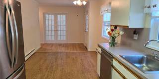 2758 N Cedar Avenue Gallery 6