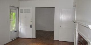 737 N Greenwood Street Gallery 4