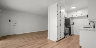 928 4th Street Gallery 18