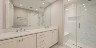 10326 GROSVENOR Place Gallery 33