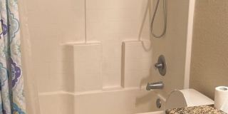 Spacious 4 Bedroom Home Gallery 12