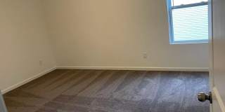 Room in 3 Bedroom Home at Mariners Ct Gallery 7