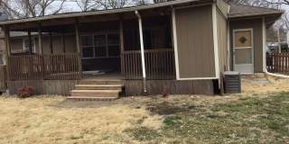 AVAILABLE NOW – Reserve Now! 3 bed, 2 bath Gallery 7