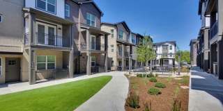 The Allyson Townhomes Gallery 40