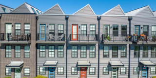 River & Rich Gallery 38