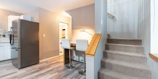 Secluded 2 Bed, 1 Bath Home with Carport, Oil Heat included! Gallery 5